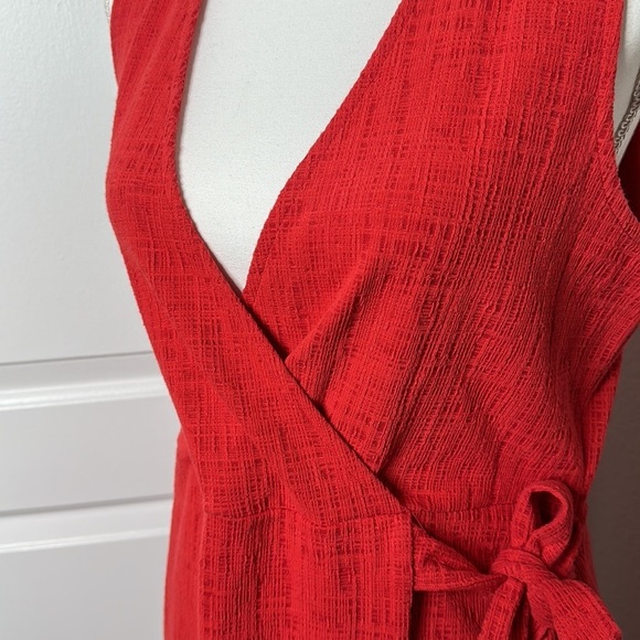 Madewell Texture & Thread Crosshatch Side-Tie Red Dress Size M Faux Wrap V Neck - Picture 2 of 9